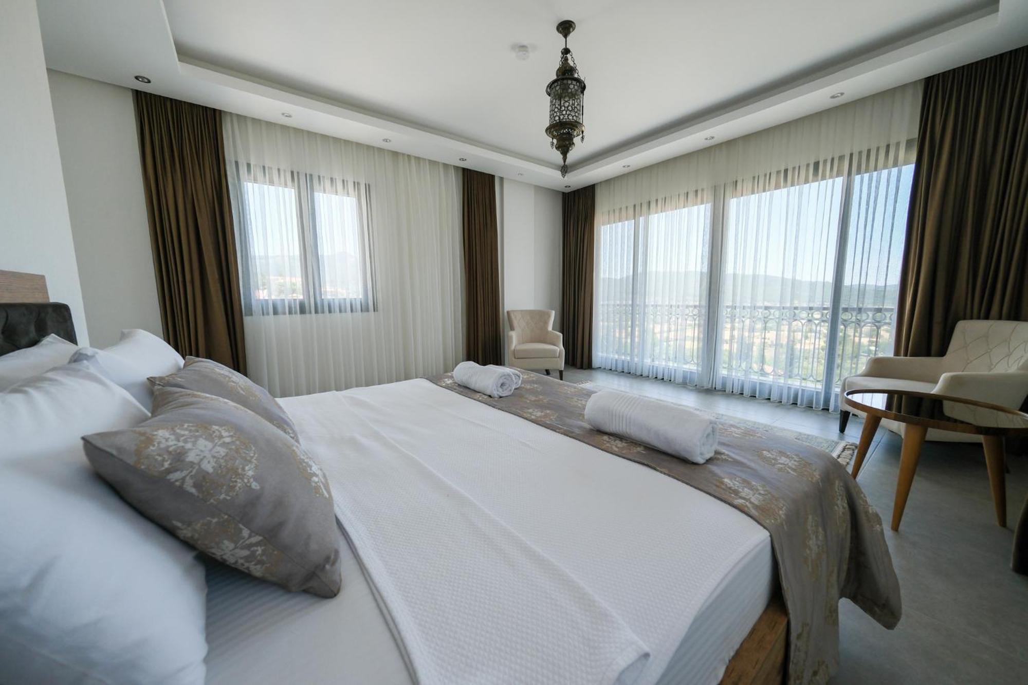Mediterranean Breeze Villa - Family-Friendly Luxury Villa - Fethiye By Sunworld Villas Экстерьер фото